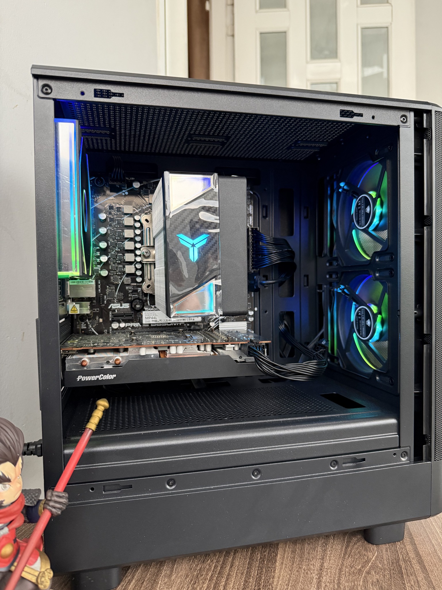 PC AMD R5-7600 16GD5 512GB RX 6700XT 12G - Gaming 1